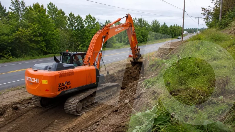 Гусеничный экскаватор Hitachi ZX200LC-5G