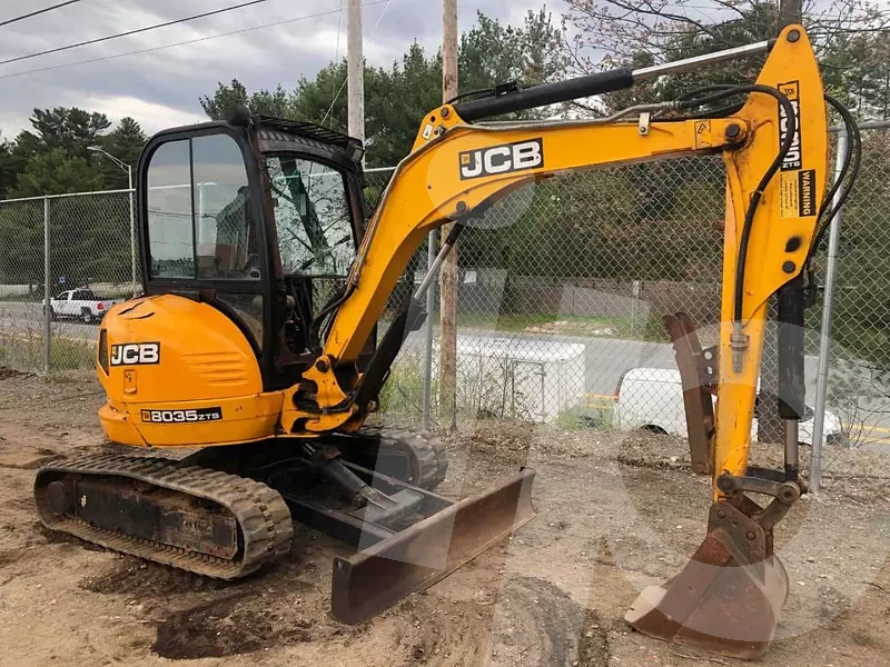 Мини-экскаватор JCB 8035