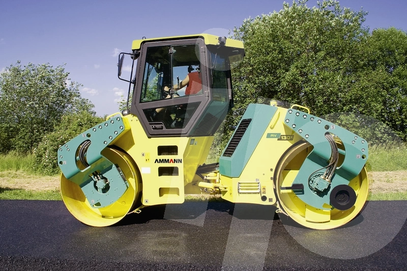 Каток AMMANN AV 130X