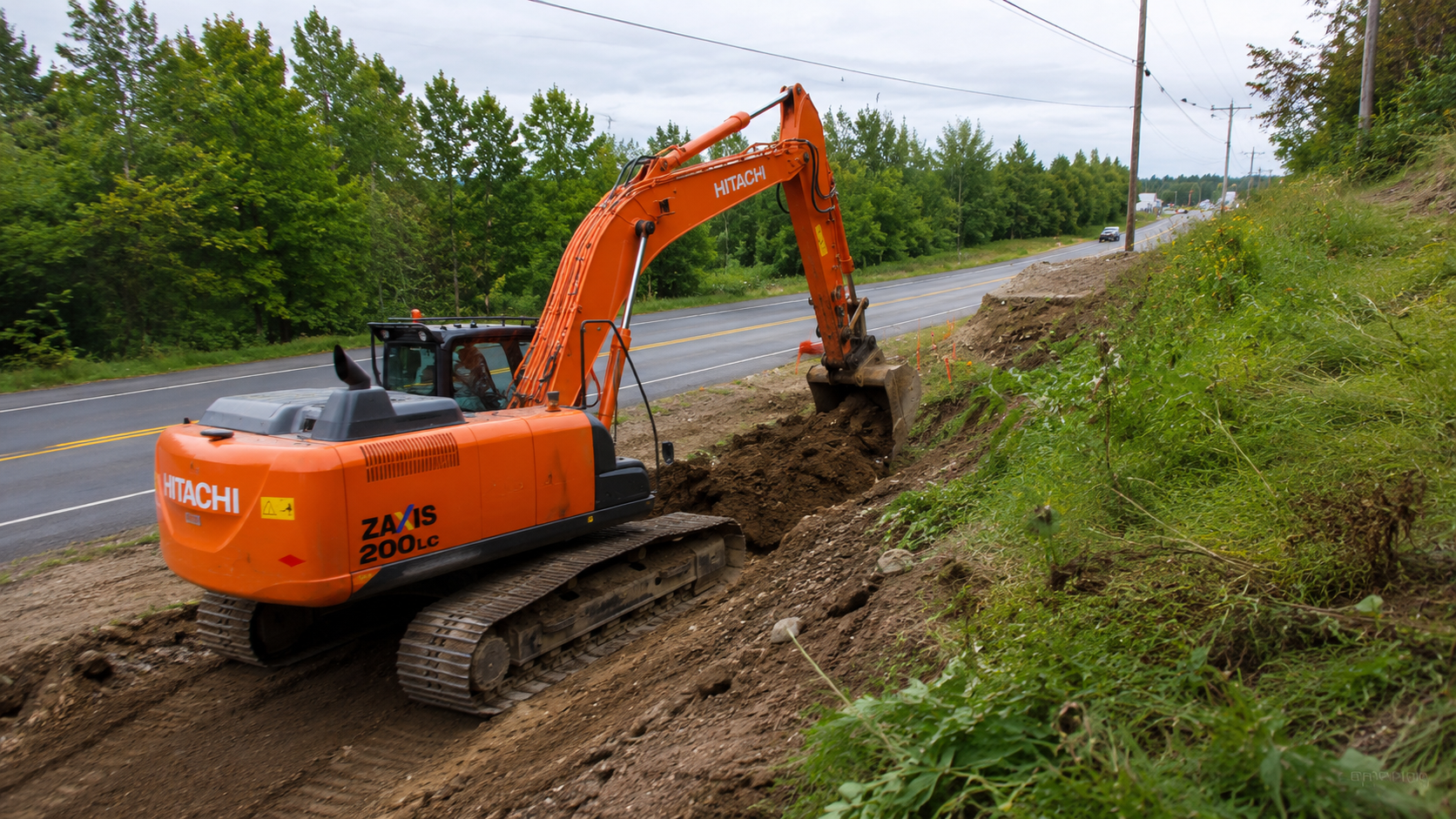 Гусеничный экскаватор Hitachi ZX200LC-5G