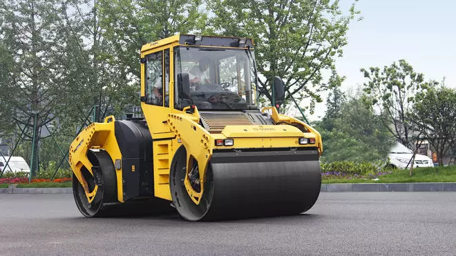 Каток BOMAG BW 161 AD-4